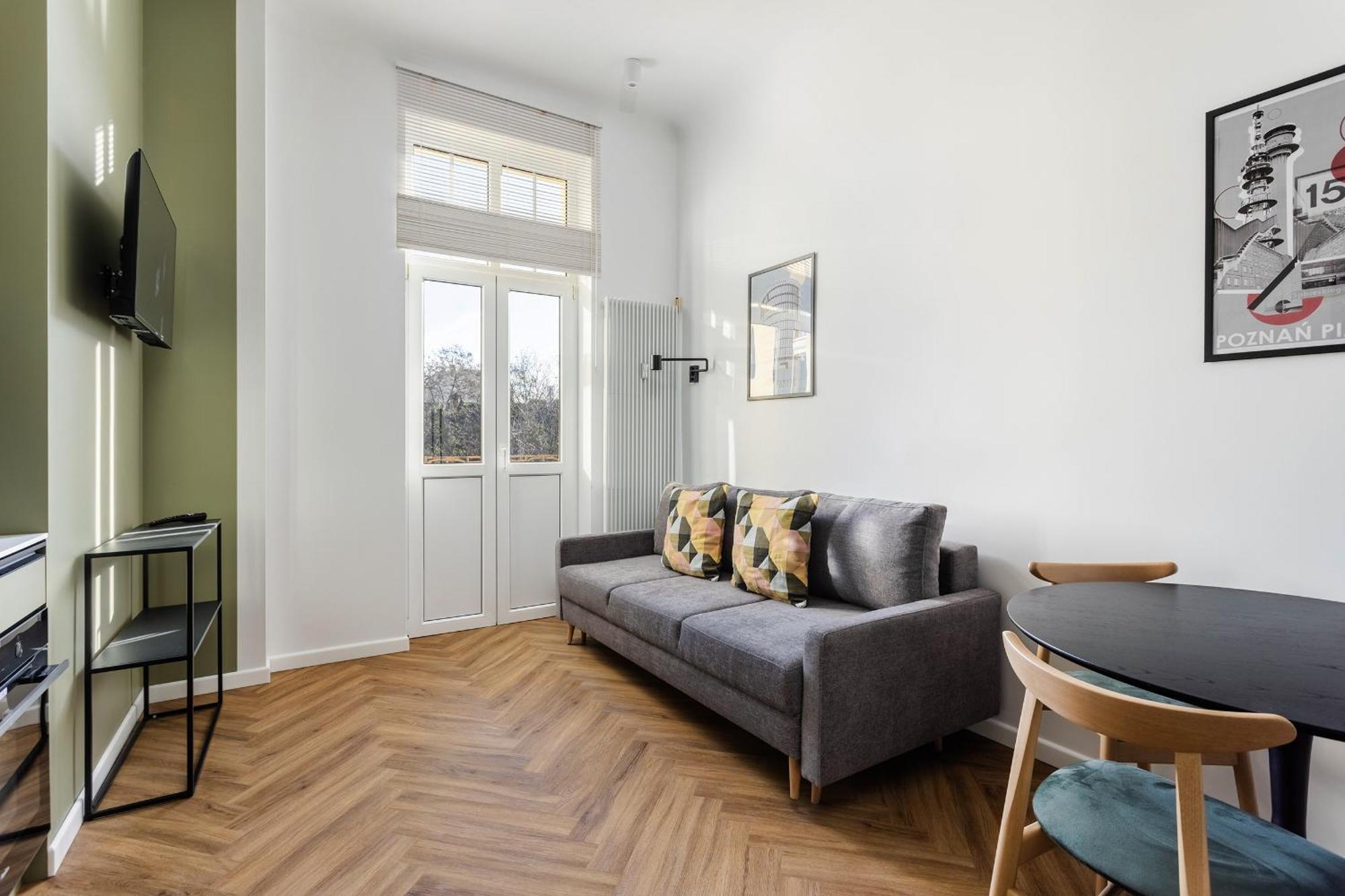 Przytulne I Komfortowe Studia Very Berry W Poznaniu By Noclegi Renters Exterior photo