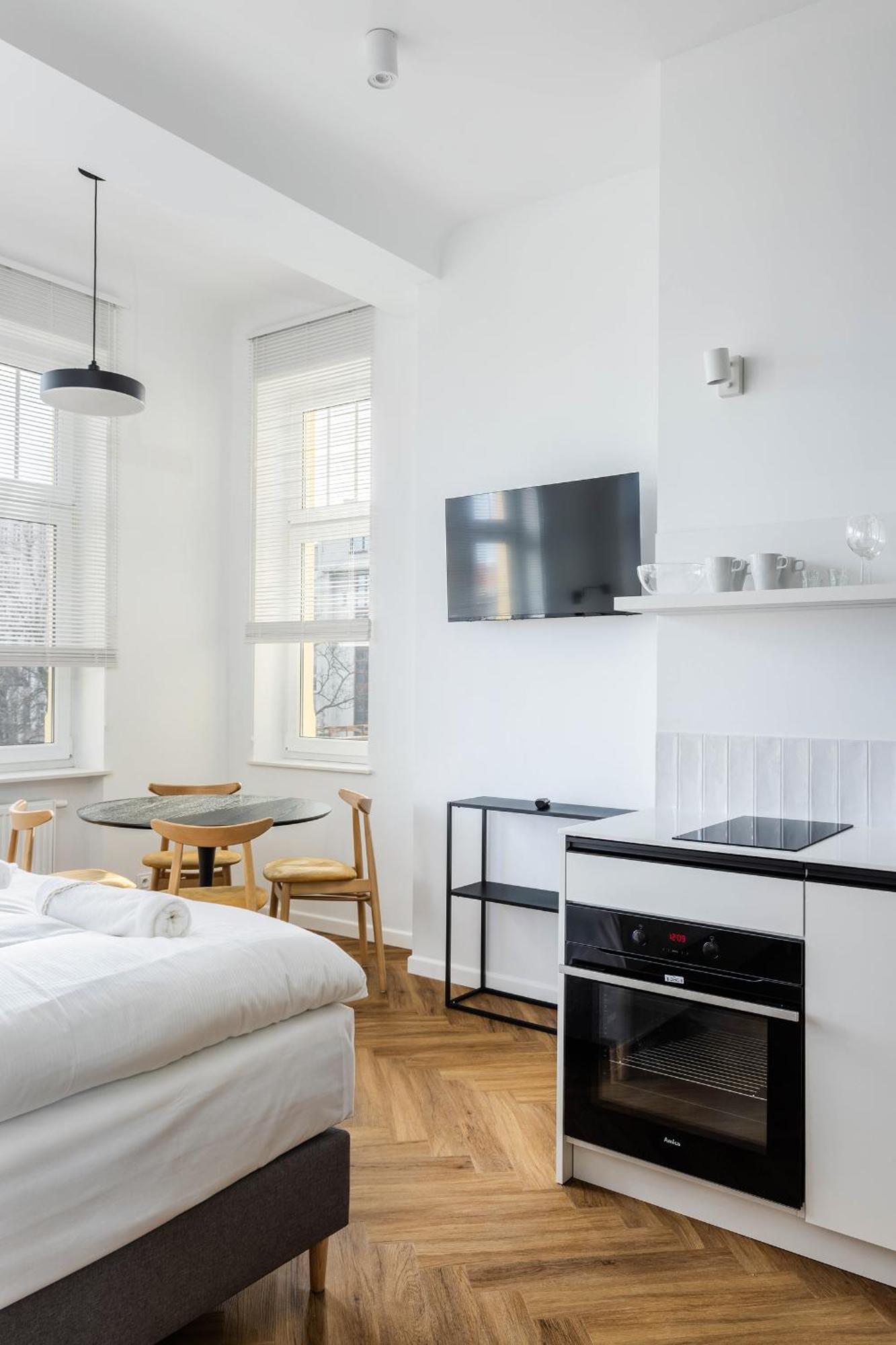 Przytulne I Komfortowe Studia Very Berry W Poznaniu By Noclegi Renters Exterior photo