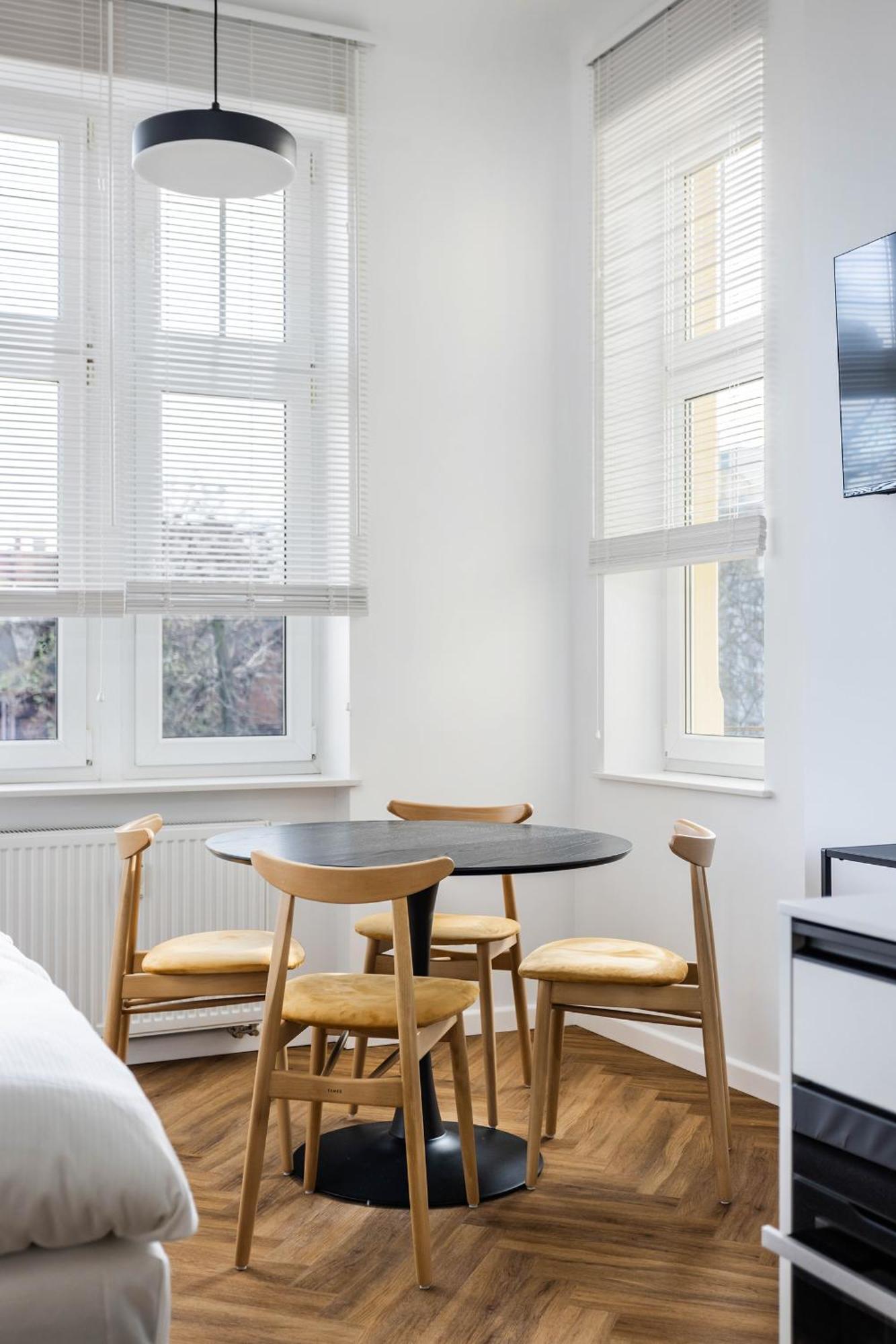 Przytulne I Komfortowe Studia Very Berry W Poznaniu By Noclegi Renters Exterior photo